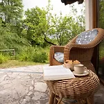 度假居 At Peskar's A Charming Countryside House *