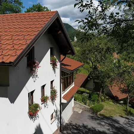 At Peskar's A Charming Countryside House *