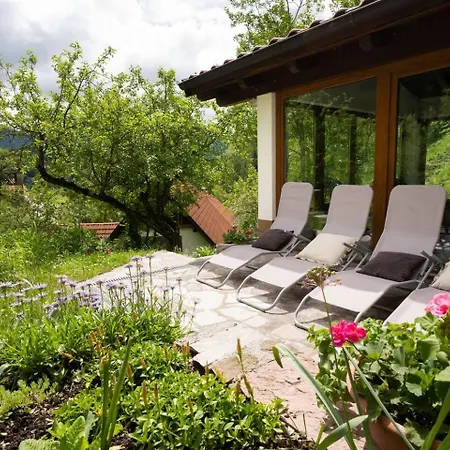 At Peskar's A Charming Countryside House Tatil Evi