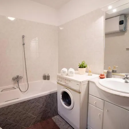 At Peskar's A Charming Countryside House * Podbrdo