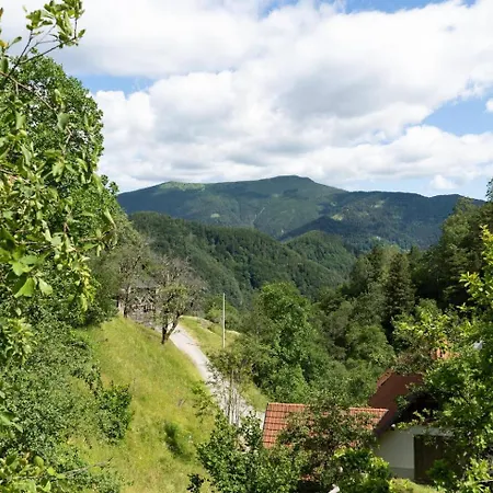 At Peskar's A Charming Countryside House Tatil Evi *