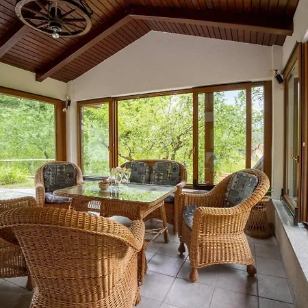 At Peskar's A Charming Countryside House Casa vacanze *