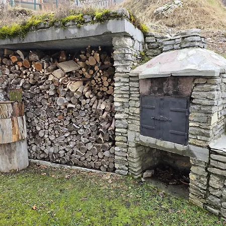 At Peskar's A Charming Countryside House Tatil Evi