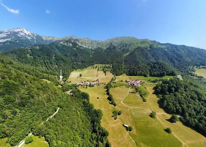 At Peskar's A Charming Countryside House * Podbrdo