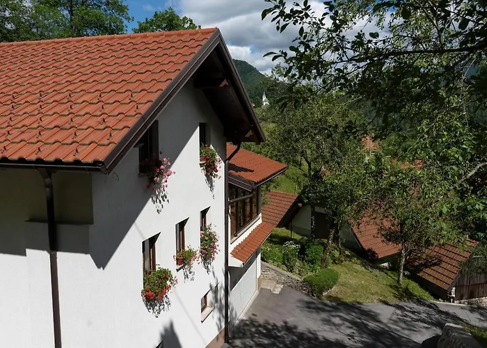 At Peskar's A Charming Countryside House *